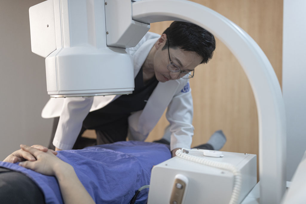 부평연세비뇨기과 요로결석 체외충격파쇄석술 — 부평구 부평응급비뇨기과 관련 진료
